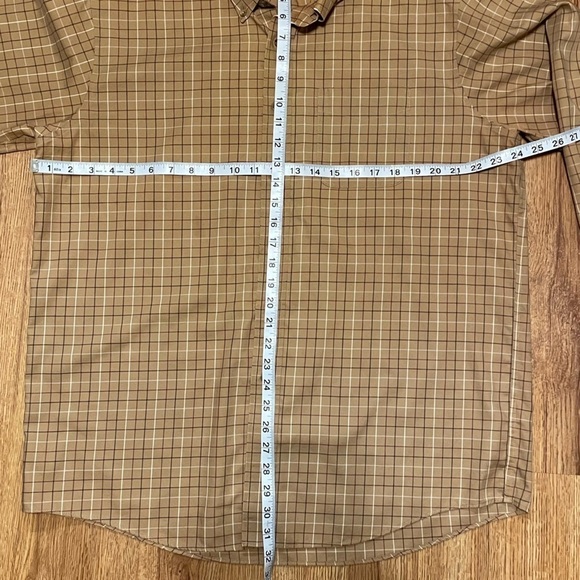 LL Bean brown long sleeve beige button down collared Wrinkle Resistant shirt - Picture 7 of 8